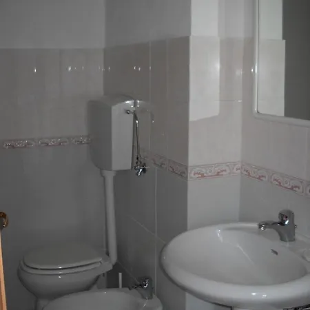 -casa Miclara Bilocale X 3 Persone --- 